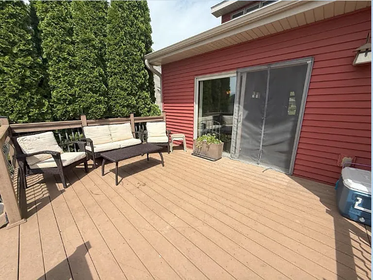 4363 Memorial Cir — Photo 50