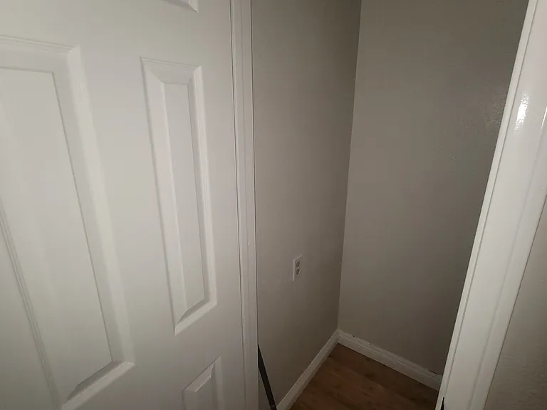 9109 Clearlake Way — Photo 16