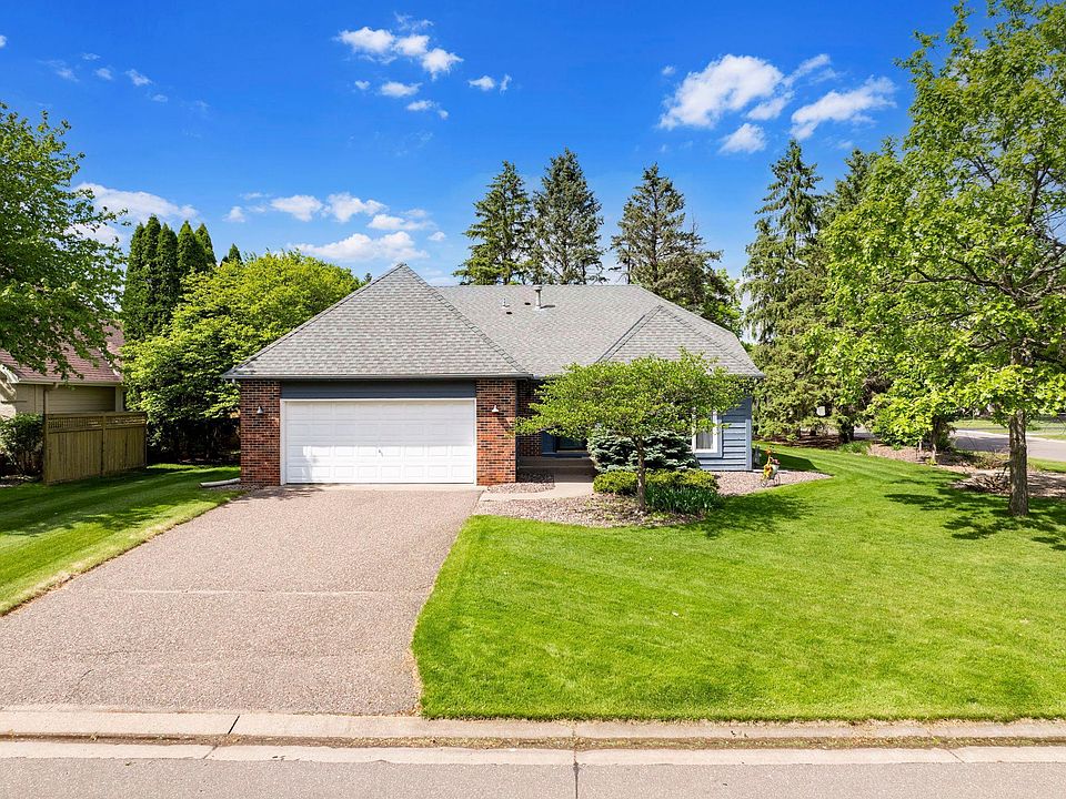 1st image of 5639 Park Place Dr