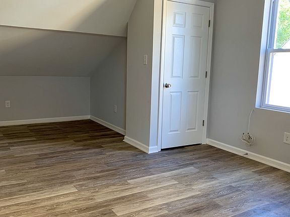 4th image of 133 E Roosevelt Blvd APT 4