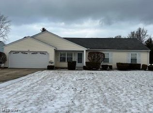 7251 Olde Farm Ln, Mentor, OH 44060