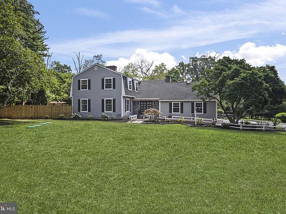 5th image of 38 Carter Rd