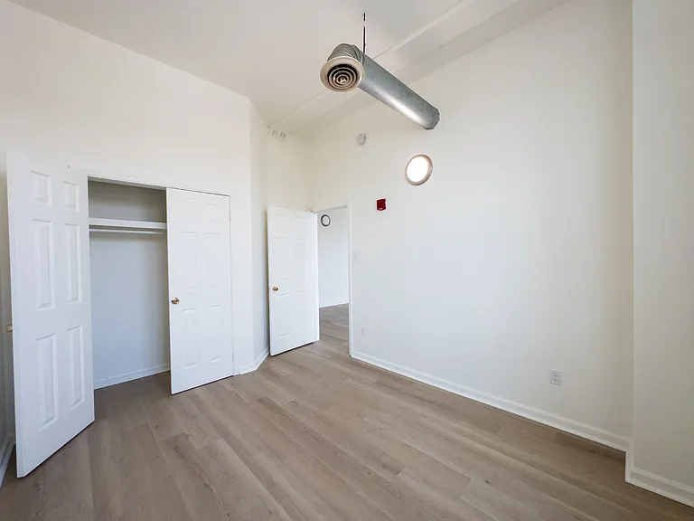 Corson Lofts — Photo 8