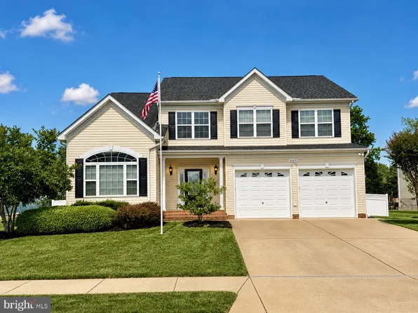 44025 W Leola Ct, Hollywood, MD 20636