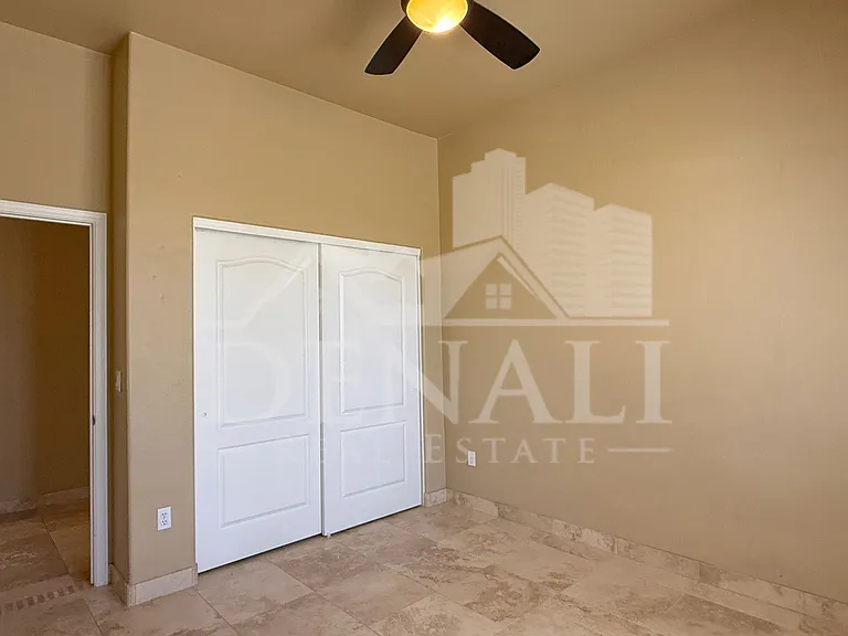 3533 N Desert Oasis — Photo 8