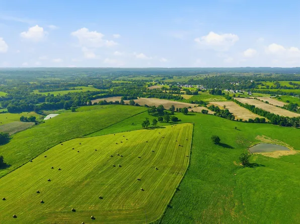 2849 Howards Mill Rd, Mount Sterling, KY 40353