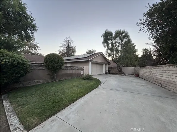 25557 Alesna Dr, Santa Clarita, CA 91355