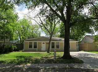 2708 Windsor Ln, Pasadena, TX 77506