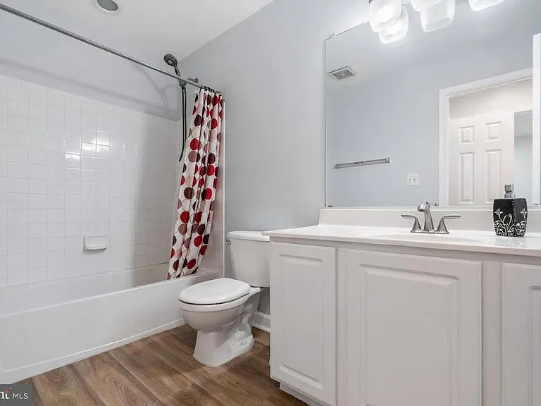 8648 Royal Worcester Ln — Photo 34