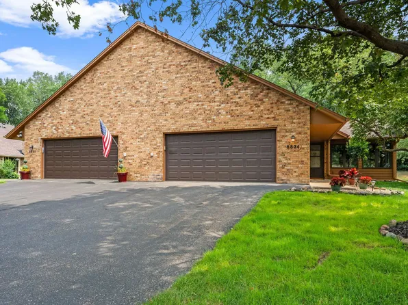8824 Montegue Ter N, Brooklyn Park, MN 55443