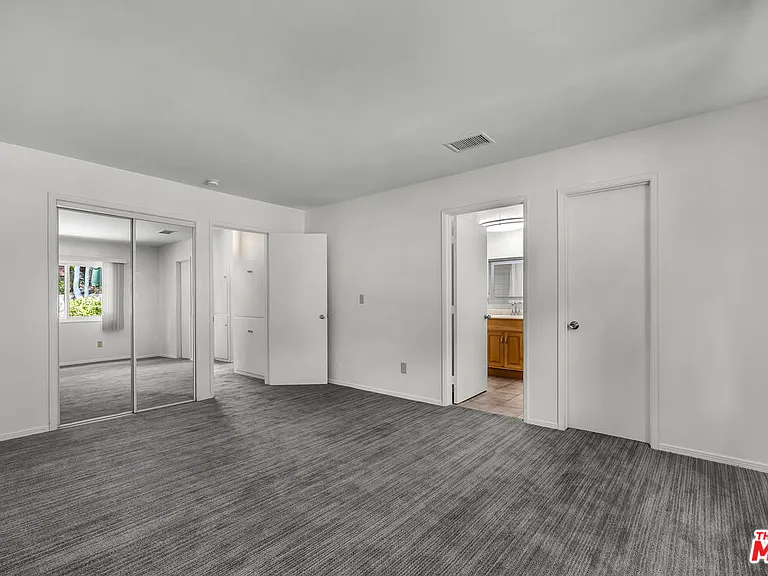 4076 Tropico Way — Photo 42