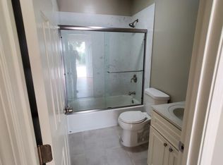 21184 Ocean View Dr, Hayward, CA 94541