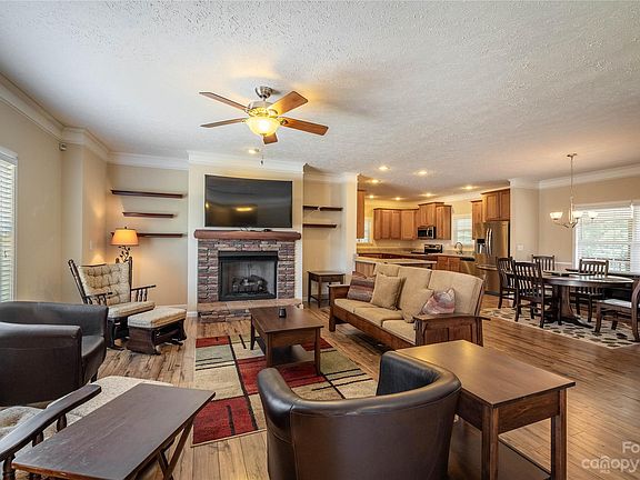 4th image of 4258 Boulder Dr