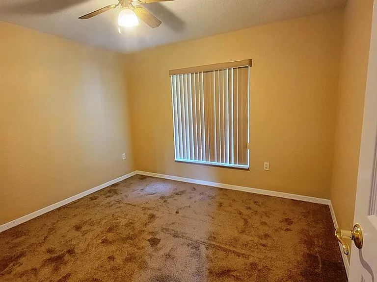 732 Sinclair Ter — Photo 20
