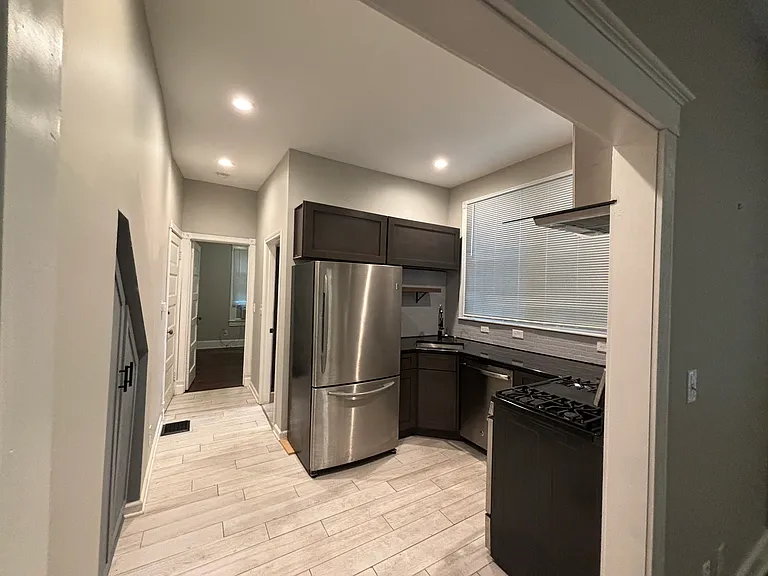 1830 Eastern Pkwy #1 — Photo 7