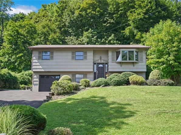 15 Locust Drive, Thiells, NY 10984