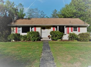 261 Old Post Rd, Ghent, NY 12075