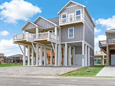 939 Gateway, CRYSTAL BEACH, TX, 77650