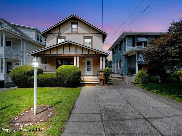 1513 N Webster Ave, Dunmore, PA 18509