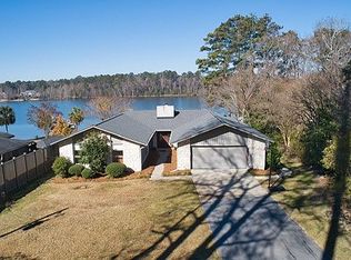 119 W Circle Dr, Lexington, SC 29072