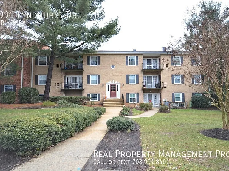 3991 Lyndhurst Dr #202 — Photo 1