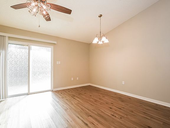 4th image of 3544 Lake Eleanor Dr