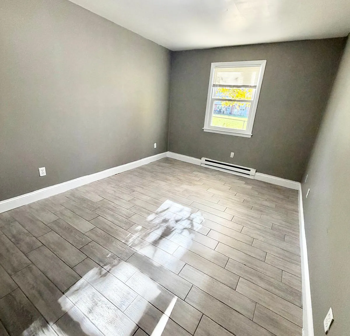 1 bed, 650 sqft, $1,600 — Photo 3