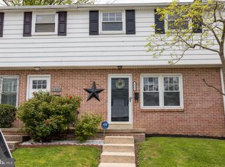 1321 Calvert Ln, Lancaster, PA 17603
