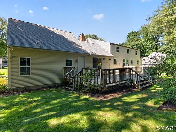4th image of 5 Pennywhistle Road