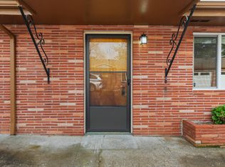 313 Warner Milne Rd #C, Oregon City, OR 97045