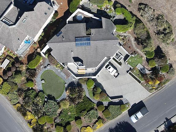 2nd image of 20689 Mockingbird Road