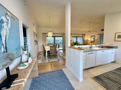 458 Lake Murex Cir, Sanibel, FL, 33957