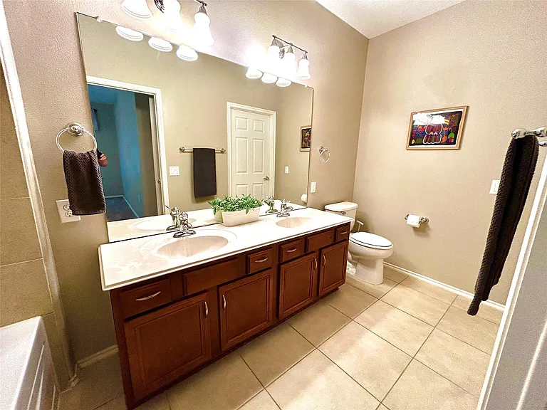 13600 Breton Ridge St #24A — Photo 23