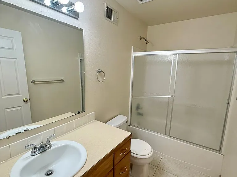 816 S College Ave — Photo 21