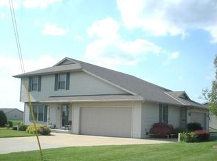 656 Ontario Rd, Green Bay, WI 54311