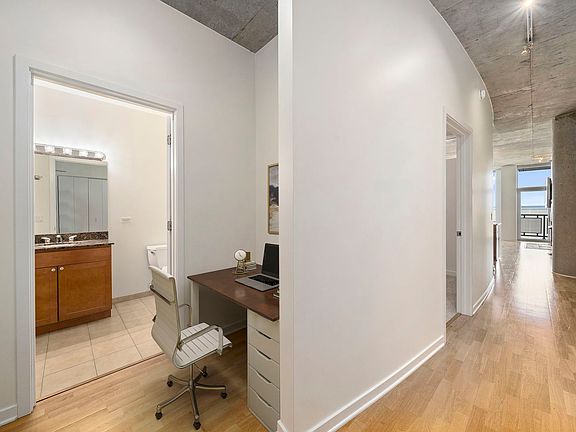 3rd image of 700 N Larrabee St APT 1803