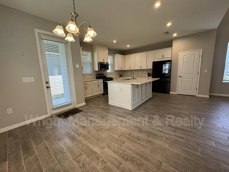 13823 Rangeland Blvd — Photo 10