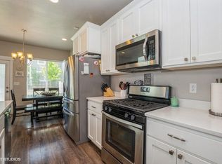 15327 S Tarawa Dr, Bluffdale, UT 84065