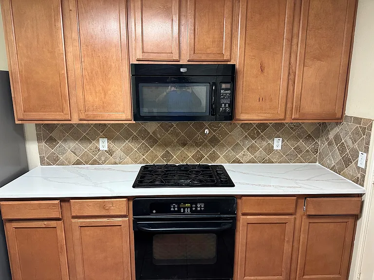 2601 Easton Springs Ct — Photo 11