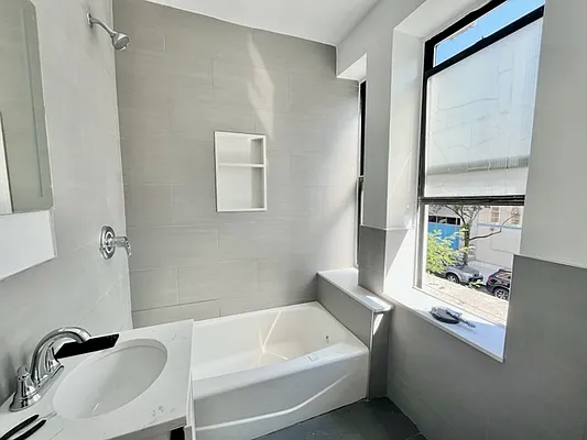 Rented by Best Apartments North Inc | media 13