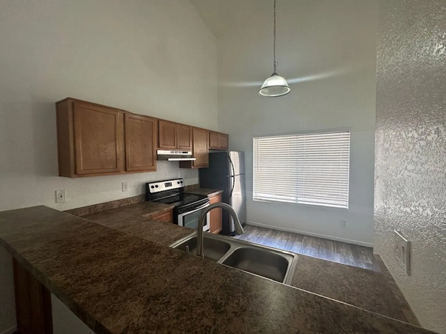 1 Bedroom w/ Large Loft | W/D Included | First Month FREE — Photo 4