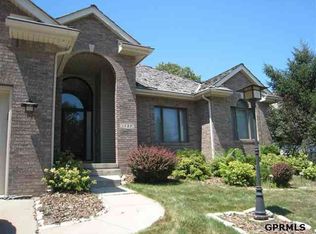 1720 Fairoaks, Council Bluffs, IA 51503