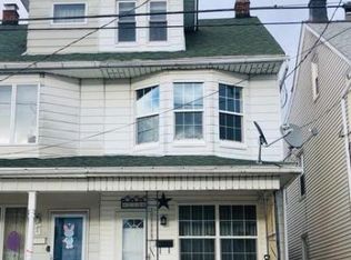 239 S Broad Mountain Ave, Frackville, PA