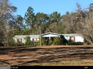 19 Cow Ford Bridge Rd, Adrian, GA 31002