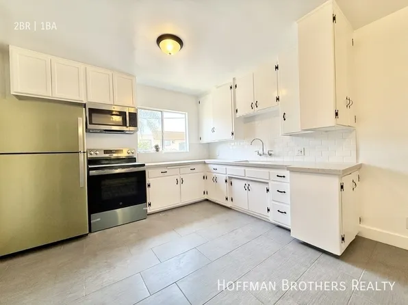 11153 La Maida St, North Hollywood, CA 91601
