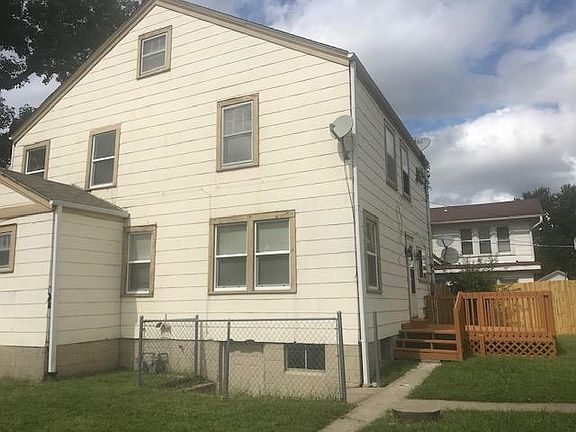 4th image of 207 S Noyes Blvd