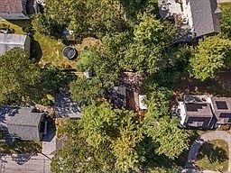 5th image of 36 Elm Rd
