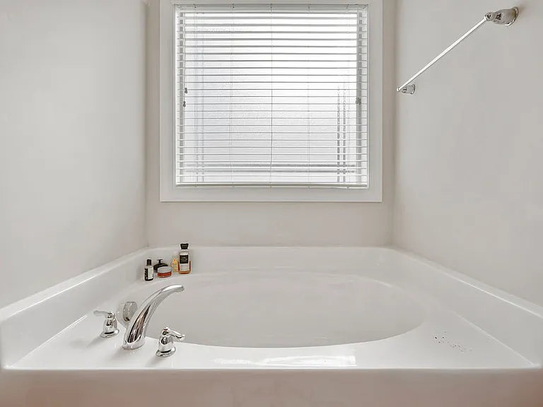 34 Coswell Ct — Photo 16