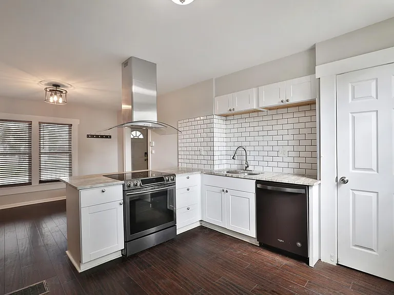 1416 S Ohio Ave — Photo 16