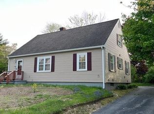 17 Fisher Ave, Attleboro, MA 02703